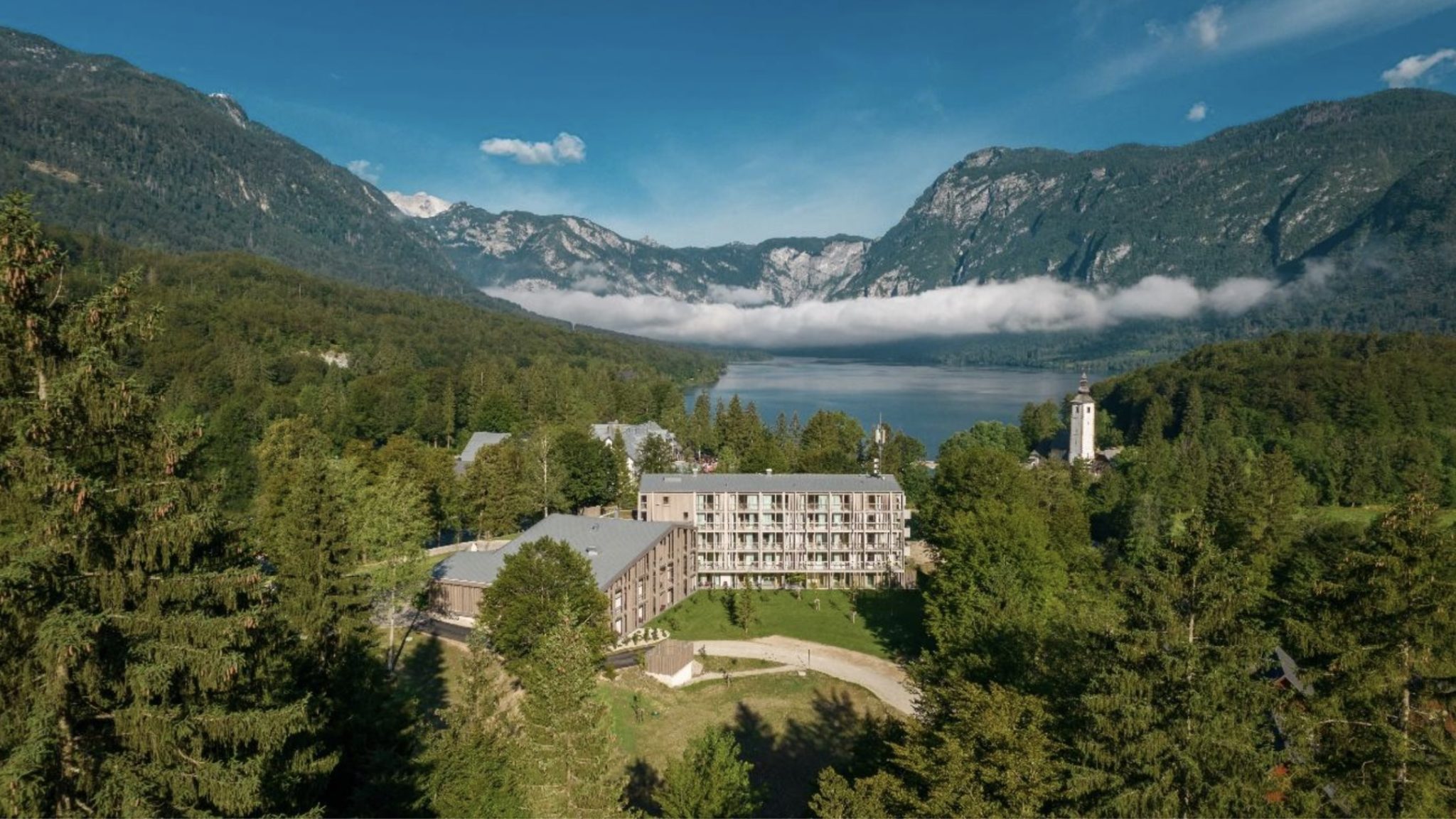 BEAUTIFUL, BOUTIQUE – BOHINJ